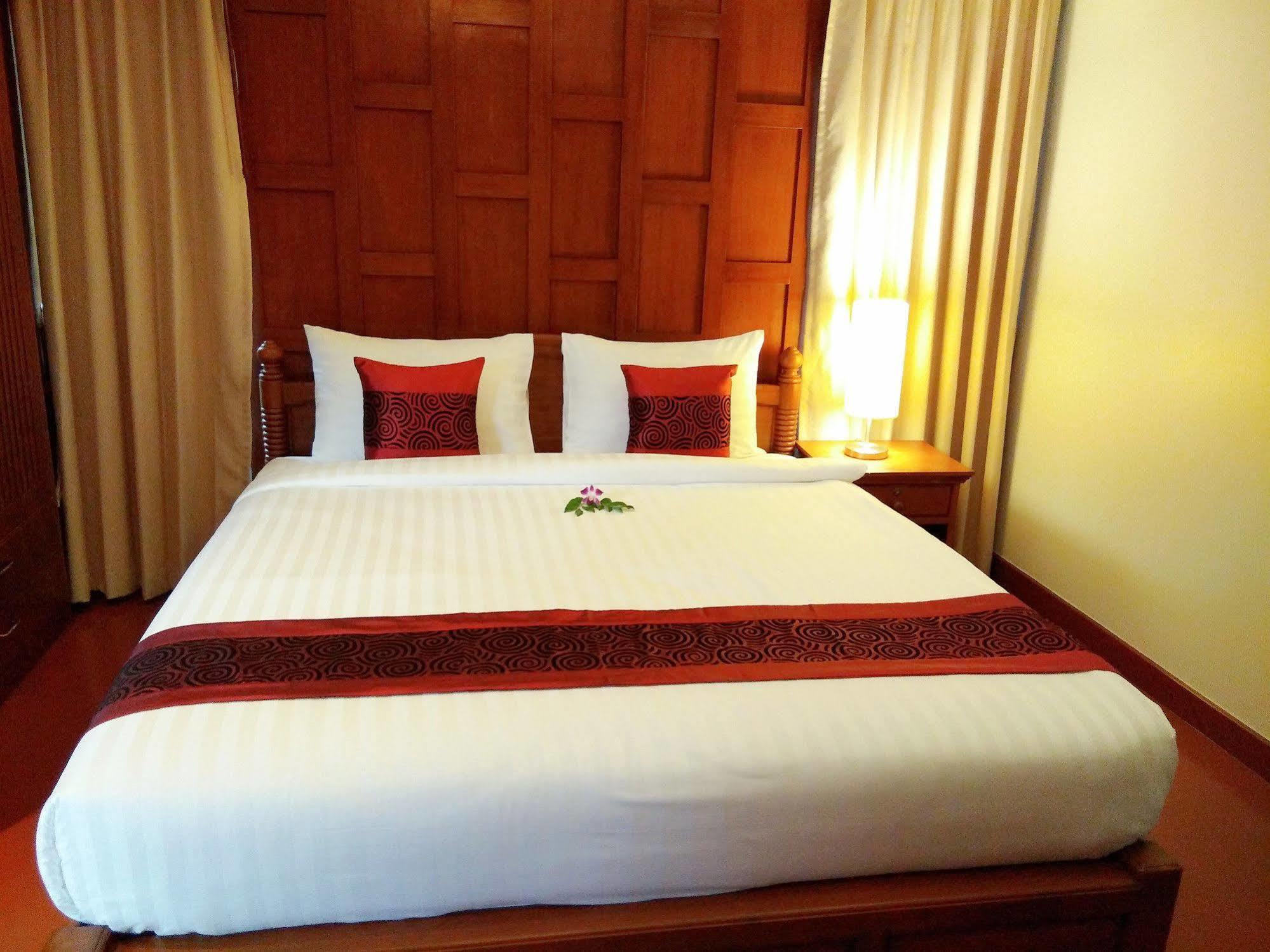 Kaya Mani Thai Villa Resort Choeng Mon Bagian luar foto